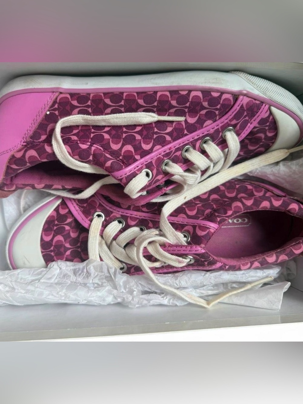 Coach Barrett Signature Very Berry sneakers